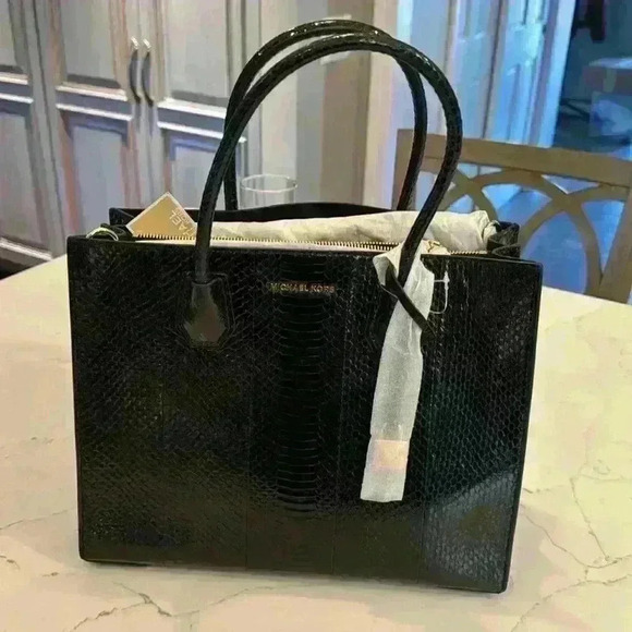 NWT Michael Kors black large conv tote genuine snake skin - Picture 5 of 10